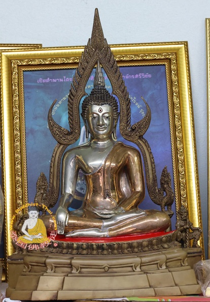 Thai Buddha & Monk Statue