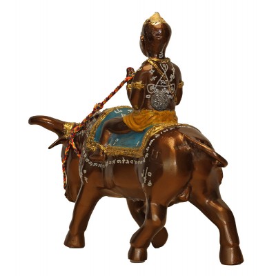 S/n:745 LP Yam 2551 KuManThong Ride Cow Statue Wat Sam Ngam best protection for all at the special discount price S$407.55 come to Buddhist-Thai.com now