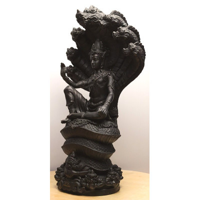 S/n:76 LP Chai Jatukam Ramathap Statue, 4 times Mass Chanted 2550