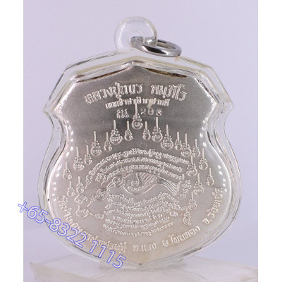 Made 999 LP Nen Locket with Talisman 2553 Wat Ban Kases Toong Setti