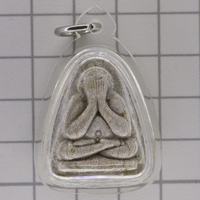 掩面佛 ( 必達 ) 第二批，龙婆培加持佛历2514 Wat PiKulThong 花粉3cm