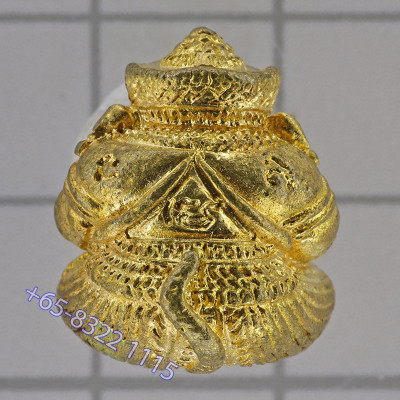 LP Hong 2553 Phra PiKaNet Pidta Gold Plated 2cm Wat SuSanThungMon