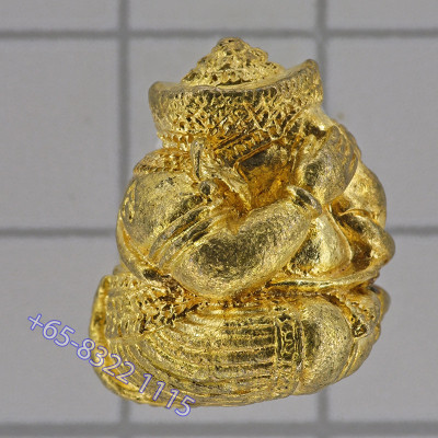 LP Hong 2553 Phra PiKaNet Pidta Gold Plated 2cm Wat SuSanThungMon