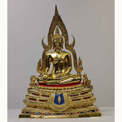 Phra Buddha ChinNaRat 7 Inches Lap Statue 2568 Gold Leaf Pasted