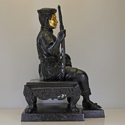 头帮编号:68额外手写符,古巴苏滨,佛历2554,坤平将军5寸金身高25cm,金面坤平