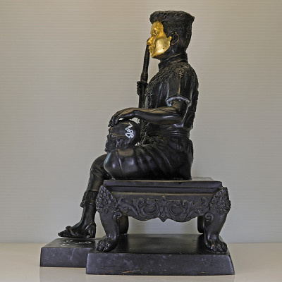 头帮编号:68额外手写符,古巴苏滨,佛历2554,坤平将军5寸金身高25cm,金面坤平