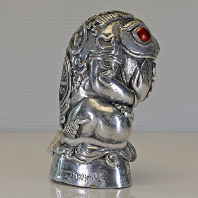 KruBa Or S/n:136 Rich Frog Statue 10.5cm 2557 Wat PhraThat Doi JomWet