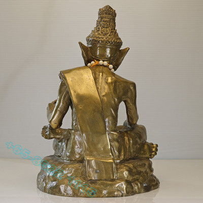 编号:31帊鲁士金身高 27cm,龙莆宏加持最后一批,佛历2557