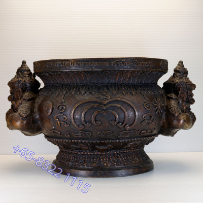 S/n: 647 Phra RaHu Incense Censer (KaTangToop) Wat PiKulThong 2551 ID: 17 cm