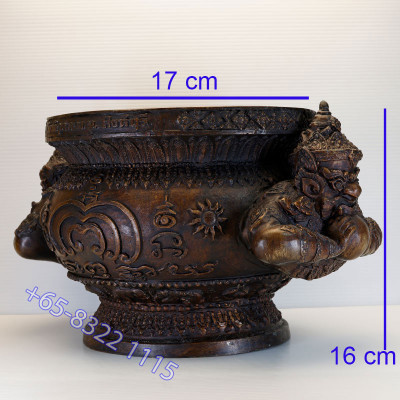 S/n: 647 Phra RaHu Incense Censer (KaTangToop) Wat PiKulThong 2551 ID: 17 cm