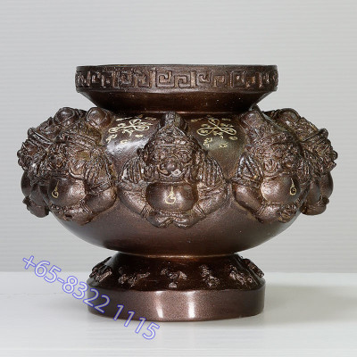 9 Famous Monks Chanted LP Nu-Inn 2557 Phra Rahu Joss Stick Burner, Height 11.5cm (S)