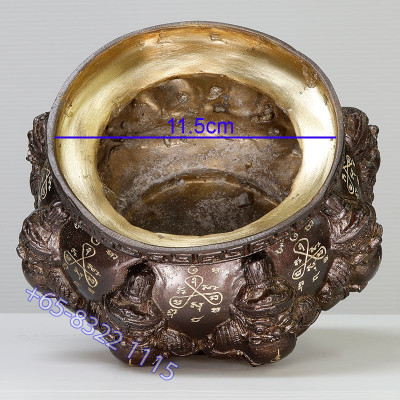 9 Famous Monks Chanted LP Nu-Inn 2557 Phra Rahu Joss Stick Burner, Height 10cm (M)