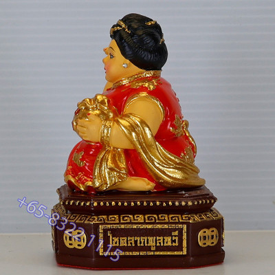 KB Ariyachat 招财女神金身，佛历2559，高度9.5cm Wat Sang Kaew Phothiyan