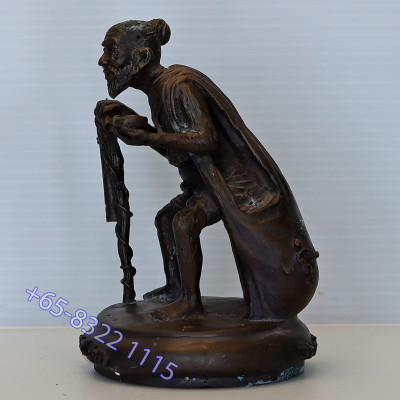 Made 999, S/n:616 LP Sakorn 2553 ChuChok Statue 12cm Wat NongKrub
