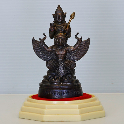 ChaoKun Udom 1st Batch Phra Rahu & Phaya Krut Statue 9.5cm. 2558