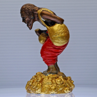 阿赞Plian 佛历2557魂魄勇金身9.5cm，红色裤 Wat Khao Aor