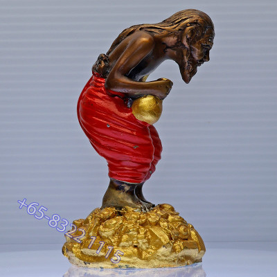 阿赞Plian 佛历2557魂魄勇金身9.5cm，红色裤 Wat Khao Aor