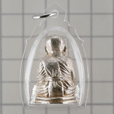 龙婆Deng，Wat Rai 佛历2554，龙莆托2.8cm 做999尊编号：561