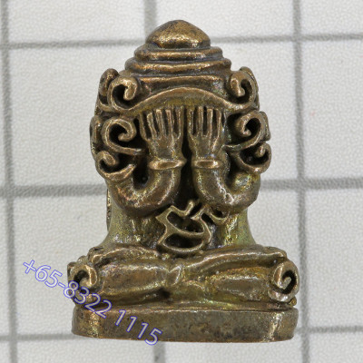 龙婆同与九位著名僧侣加持 佛历2553 帕比打，铜 2.1cm