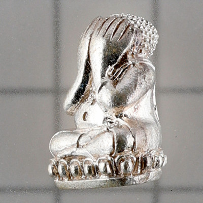 理﻿事版，银做200尊，龙婆Kloy佛历2557加持，银1.7cm，瓦福考通