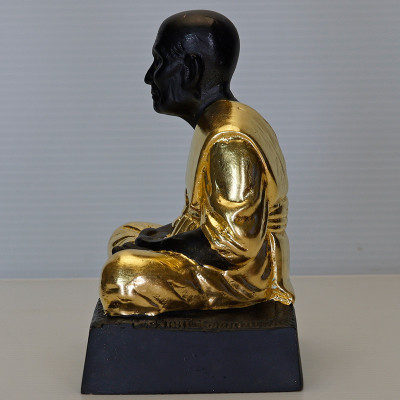 Wat Chang Hai 2563 SaoHa LP Thuat Gold Plated 3 Inches Lap Statue Height 12cm