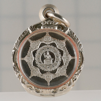 S/n:665 Ajahn KhunPan 2545 Jatukam Silver 2.1cm Made 999 pcs