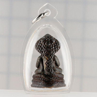 金码编号：151 帕必达小金身，佛历2546，阿赞坤潘加持 LekNamPee 2.8cm