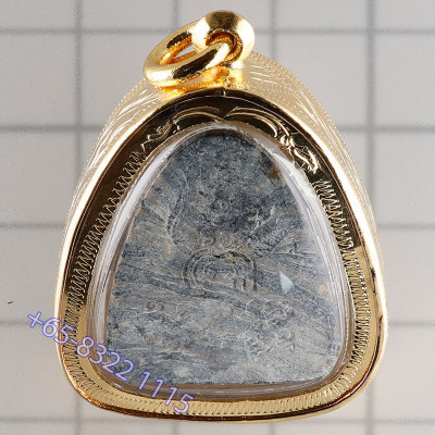 1st Batch LP Pae 2513 Phra Pidta, G-pra Cert, Italy Gold Casing