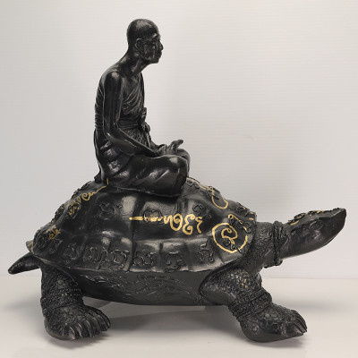 龙婆刘,招財龟7寸底金身,龙婆SaiChon加持,佛历2556,高28cm