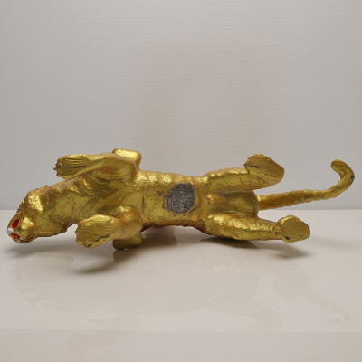 Made 700 S/n: LP Yam 2552 KuManThong Seat Tiger Statue Wat Sam Ngam