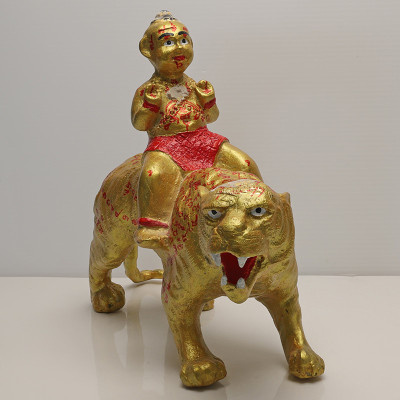 Made 700 S/n: LP Yam 2552 KuManThong Seat Tiger Statue Wat Sam Ngam