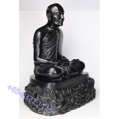 S/n:411 LP Sakorn 2552 Wat Nong Krap Statue 37cm