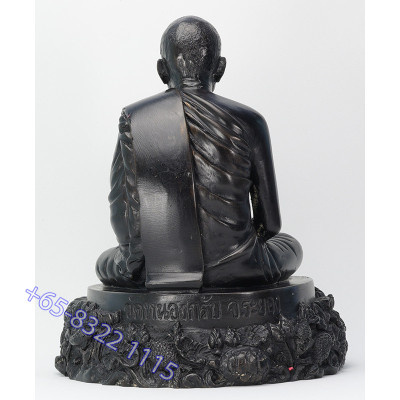 S/n:140 LP Sakorn 2552 Wat Nong Krap Statue 22cm