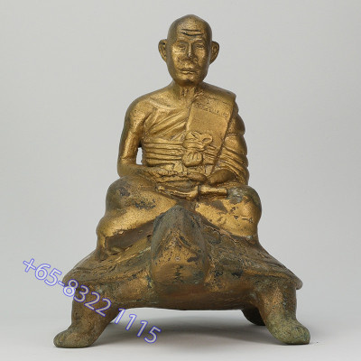 LP Liew 87 Year old 2532 Wealthy Tortoise Statue 16cm Wat RaiTangThong