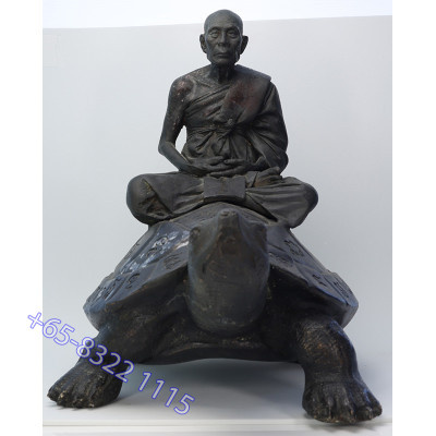 LP Liew Wat RaiTangThong B.E.2538 Wealth Tortoise Statue 35cm