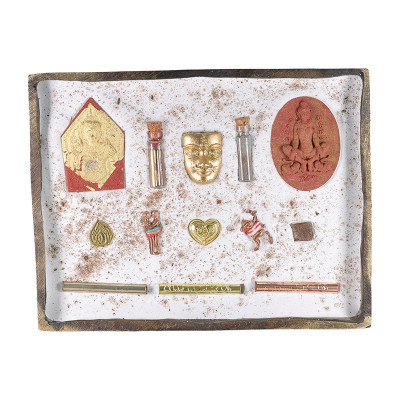 阿赞 苏宾 佛历2567 金脸 帕坤平 金身 25cm 编号:81 作 199尊