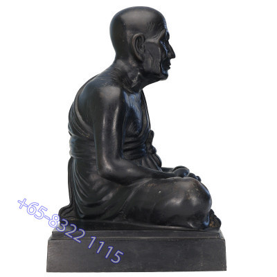 Wat Chang Hai B.E.2548 LP Thuad 6 Inches Lap Statue 22cm
