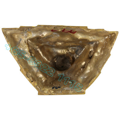 编号: 999 金娜拉佛 金箔 贴 金身 高 20cm, 佛历2568 Wat Yai Phitsanulok Province