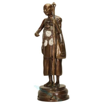 LP Hong B.E.2555 Statue Height 22.5cm Wat SuSanTungMon