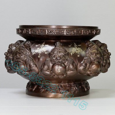 9 Famous Monks Chanted LP Nu-Inn B.E.2557 Phra Rahu Joss Stick Burner Height 14cm (B)