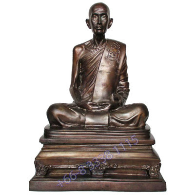 Statue ShowCase