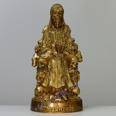 Statue Shop ShowCase