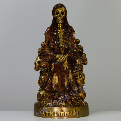 Statue Shop ShowCase