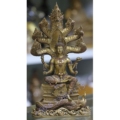 Statue ShowCase