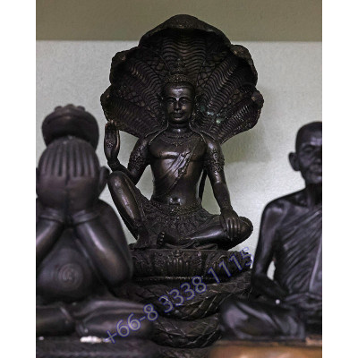 Statue ShowCase