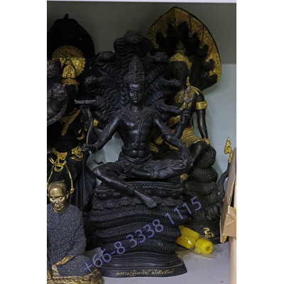 Statue ShowCase