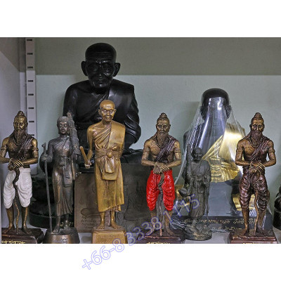 Statue ShowCase