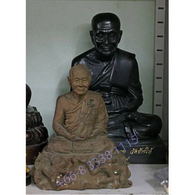 Statue ShowCase