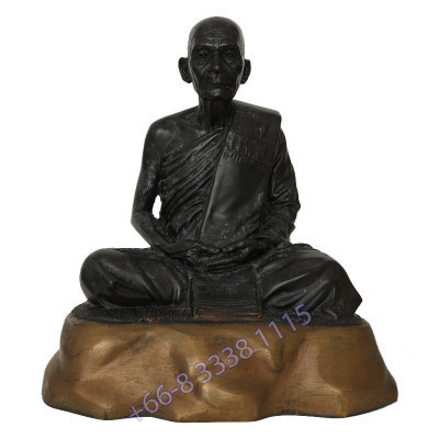 Statue ShowCase