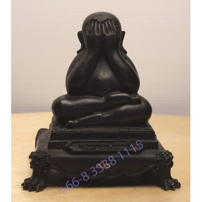 Statue ShowCase